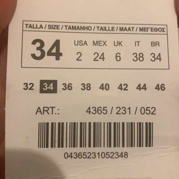 Brand new high rise - Picture 5 of 5